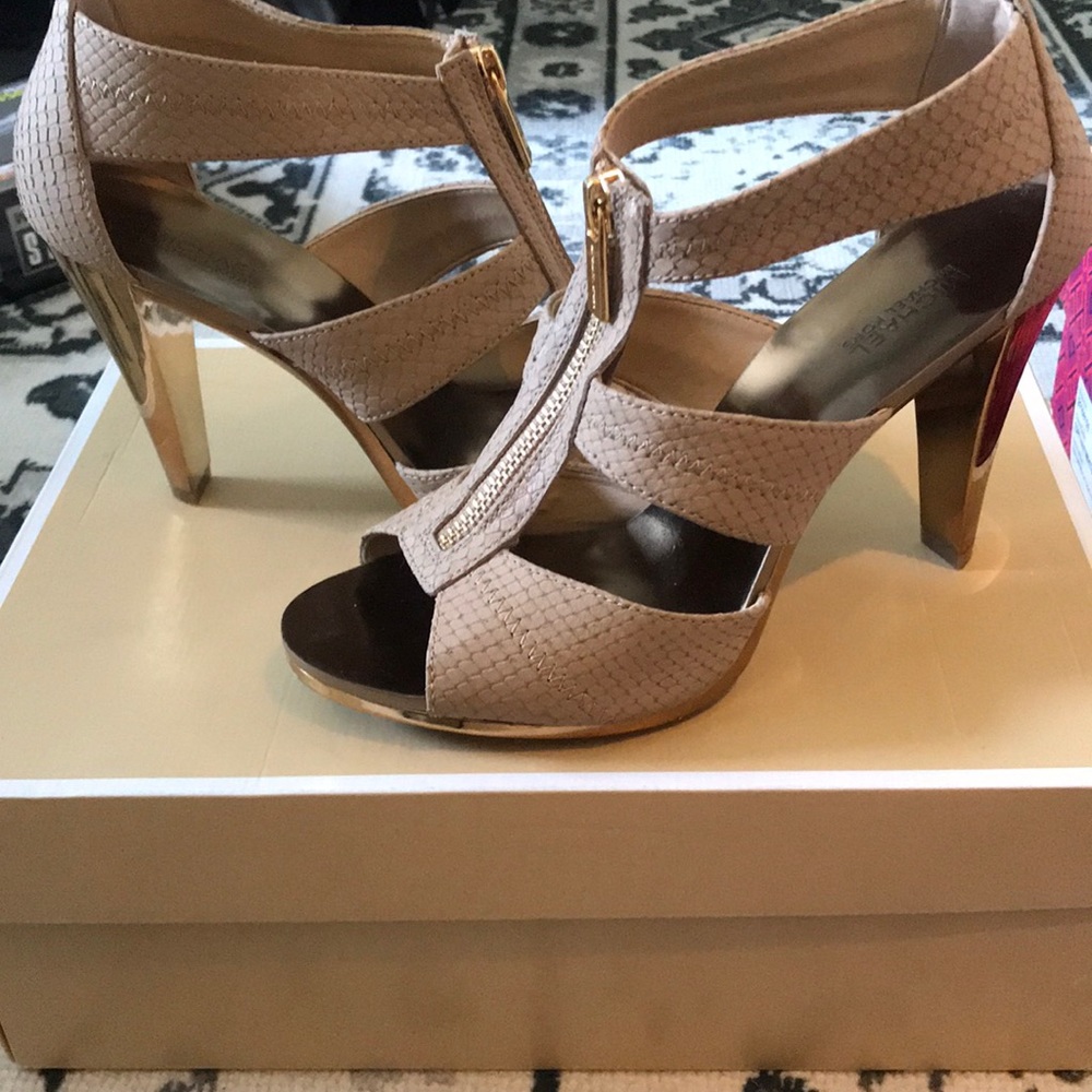 Michael Kors heels!